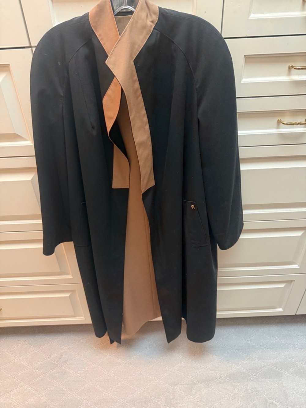 Fully reversible Raincoat